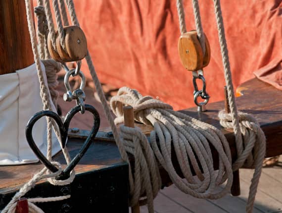 poulies et cordages d'un sinagot