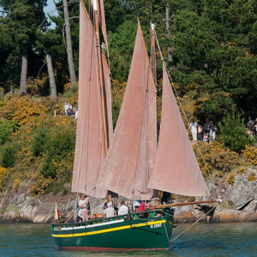 La Belle de Vilaine sous voiles