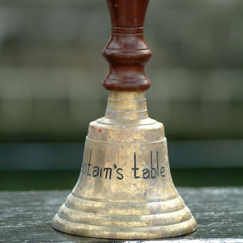 Cloche de bord