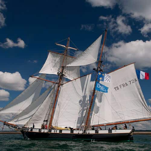 La Recouvrance dans le port de Brest