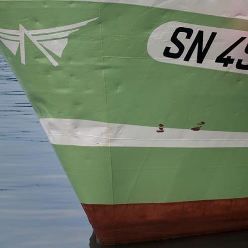 Coque de bateau de pêche