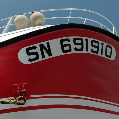 Détail de la coque d'un bateau de pêche