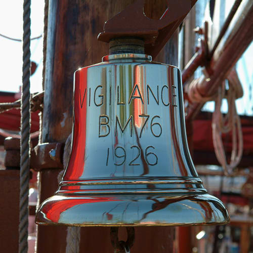 Cloche de bord du voilier Vigilance