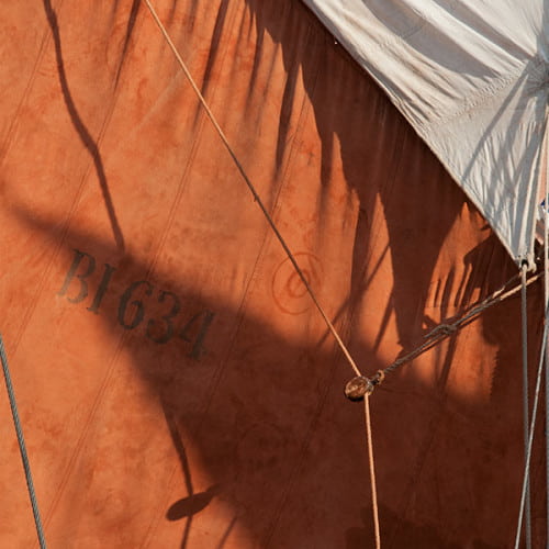 Voiles tannées à l'ancienne