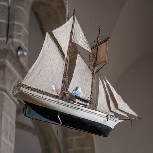 Modèle réduit de bateau de pêche