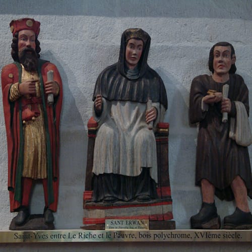 Statue de Saint Yves (Erwan en breton)