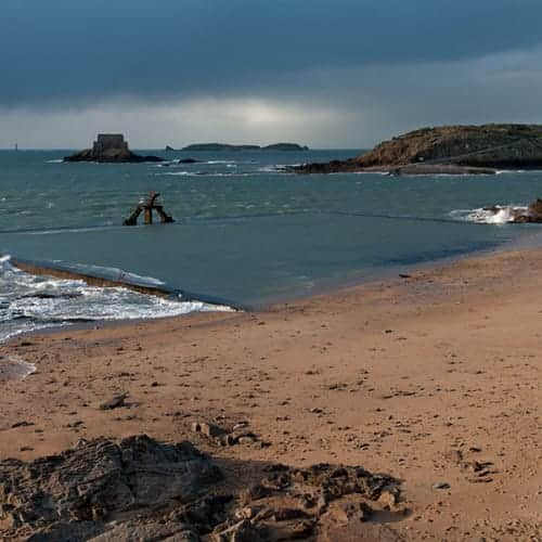 Marée haute à Saint-Malo