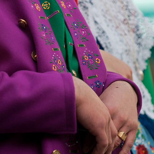 Détail de costume traditionnel breton