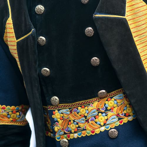 Détail de costume breton