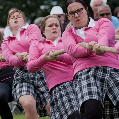 Tir à la corde féminin